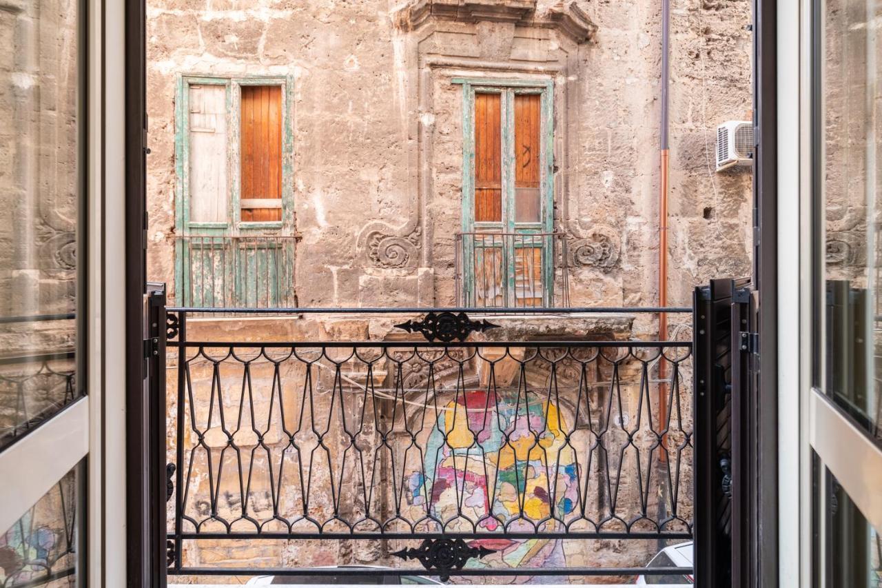 Open Sicily Residence - Central Apartments Near Quattro Canti Palerme Extérieur photo